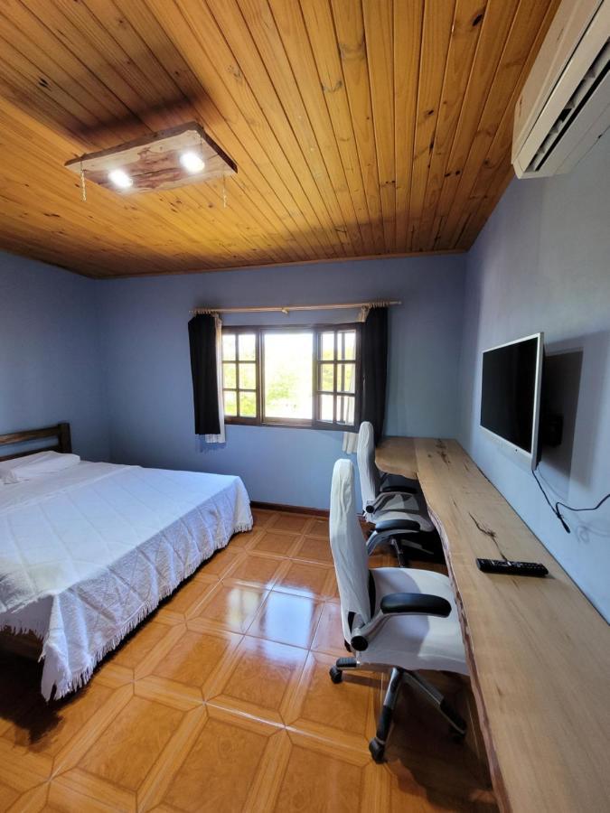 Eldotown Hotel *